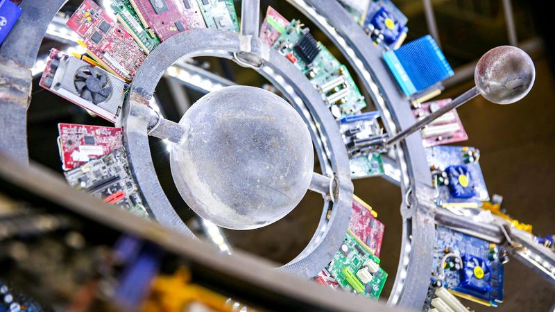 企业信息化平台定制：成本构成与考量因素**